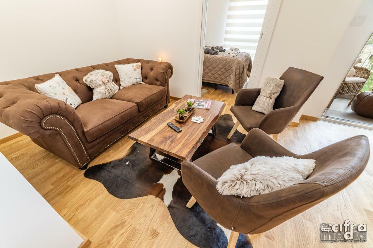 Apartmani Alexandar15 Нови-Сад Экстерьер фото