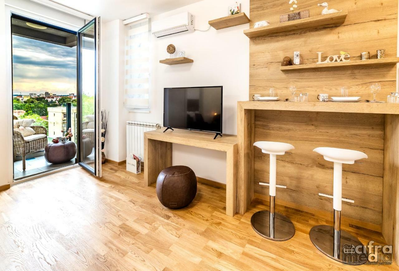 Apartmani Alexandar15 Нови-Сад Экстерьер фото